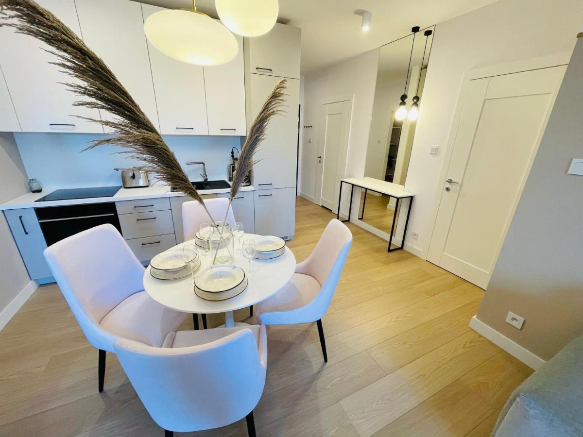 Polanki Aqua Sun Apartment โควอบเซก ภายนอก รูปภาพ